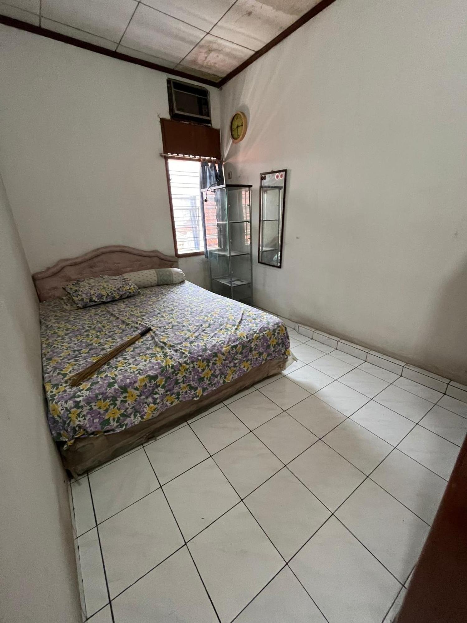 Spot On 94142 Al Fatih Residence Syariah 2 Jakarta Exterior foto